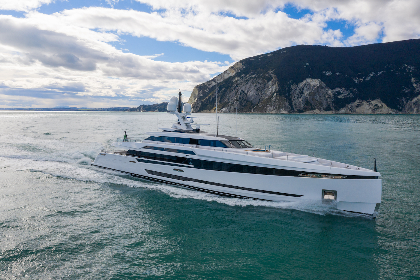 Nuevo Columbus Sport 50 superyacht K2