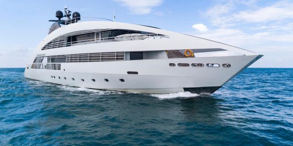 Alquiler de yates en Ibiza. Alquiler de barcos en Ibiza. Alquiler de yates baratos en Ibiza