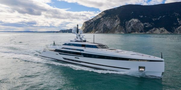 Alquiler de yates en Ibiza