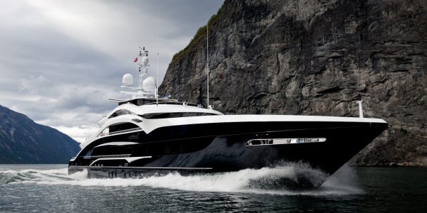 Alquiler de yates en Ibiza