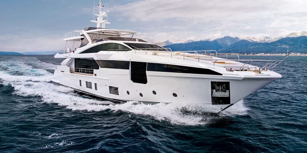 Alquiler de yates en Ibiza. Alquiler de barcos en Ibiza. Alquiler de yates baratos en Ibiza