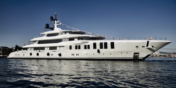 Alquiler de yates en Ibiza. Alquiler de barcos en Ibiza. Alquiler de yates baratos en Ibiza