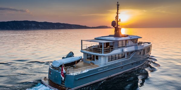 Alquiler barcos lujo